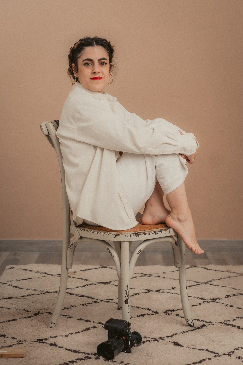 Fotografía profesional natural para marca personal en Alicante